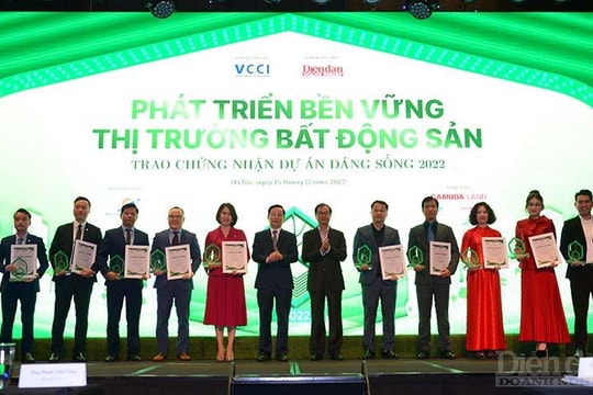 Trao Chứng nhận "Dự án đáng sống 2022"