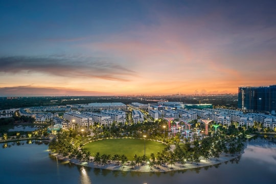 Nhà đầu tư khấp khởi chờ đón cơ hội theo chu kì 10 năm trên thị trường bất động sản