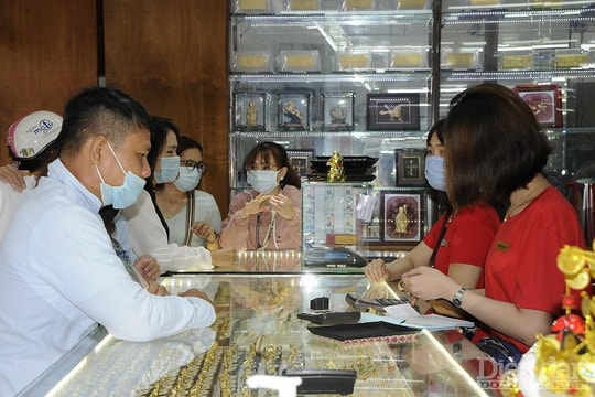 Giá vàng năm 2022: Một năm đầy biến động