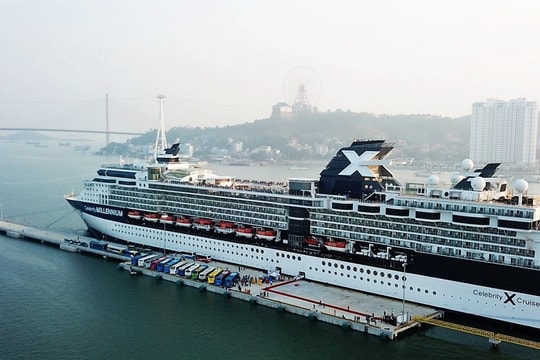 Quảng Ninh: Cảng biển khởi sắc những ngày đầu xuân 2023