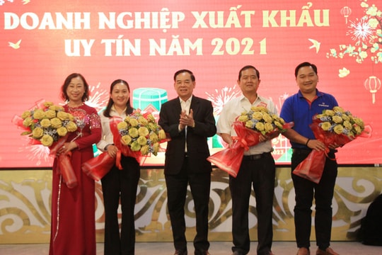 Bến Tre: Họp mặt doanh nghiệp Xuân Quý Mão 2023