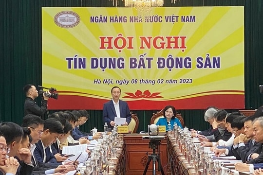 Loạt ông lớn địa ốc đề xuất cho phép cơ cấu nợ