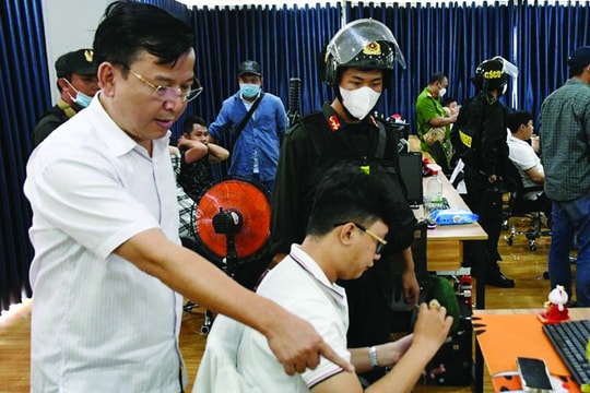 Ngăn chặn “núp bóng” đòi nợ thuê