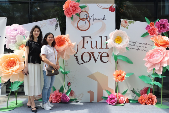 Sôi nổi các hoạt động nhân ngày Quốc tế Phụ nữ do Đông Tây Group phối hợp tổ chức