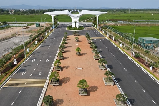 Quảng Ninh: Tăng cơ hội thu hút đầu tư vào khu kinh tế ven biển Quảng Yên