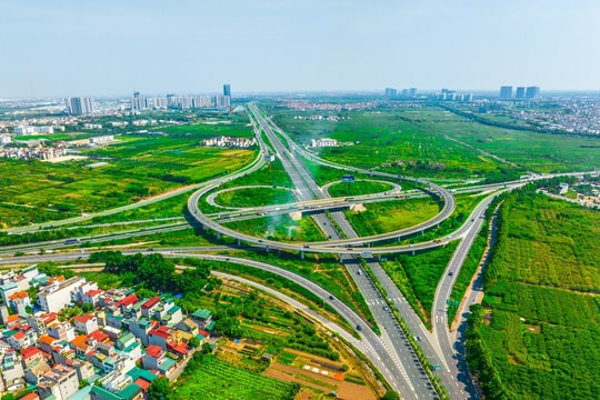 Những mảnh ghép tạo nên sự chuyển mình của phía Đông Hà Nội