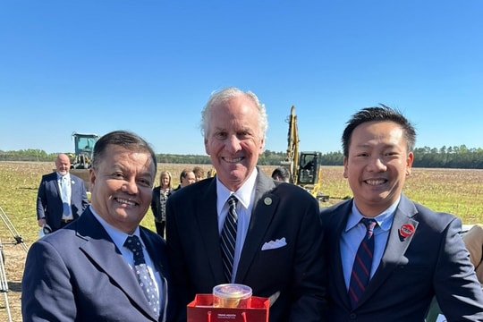 King Coffee hợp tác đầu tư nhà máy đắp lốp và tái chế lốp xe tại Mỹ