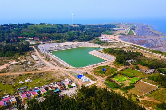 Nước đã về trên đảo “Vô thuỷ”