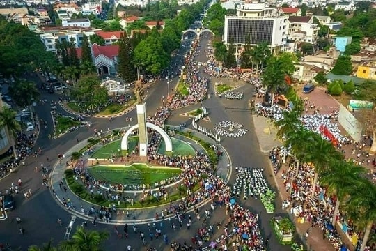 Định hình mới cho ngành công nghiệp không khói ở Tây Nguyên