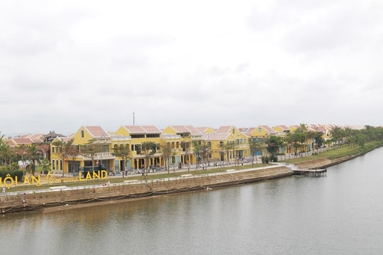 Hàng nghìn mét khối cát không nguồn gốc làm dự án Công viên ấn tượng Hội An