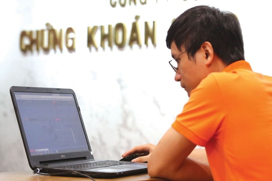 Vì sao nhóm cổ phiếu chứng khoán nối dài đà tăng?