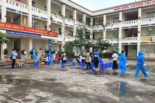 COVID-19 bùng phát: Hành xử sao cho đúng?