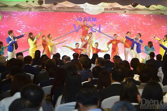 [TRỰC TIẾP] Lễ kỷ niệm 60 năm ngày truyền thống VCCI