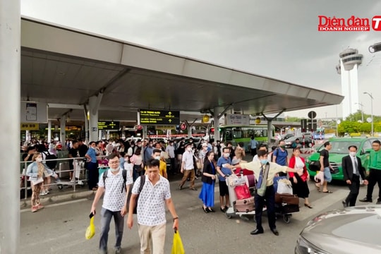 Nghỉ lễ 30/4-1/5: TP.HCM đón 290.000 lượt khách qua đường hàng không