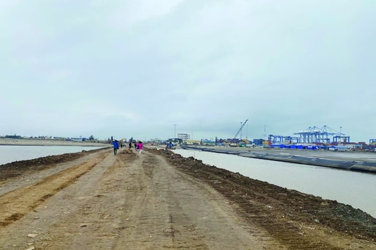 Lãng phí nguồn lực cảng vì thiếu đường vào