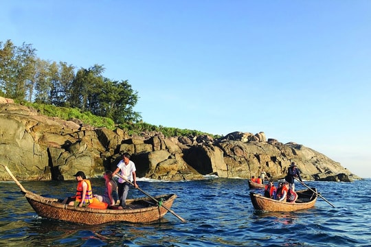 Quảng Ngãi: Phát triển du lịch bền vững