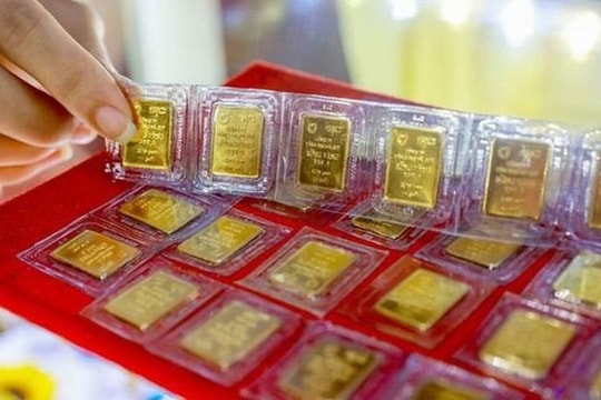 Trung Quốc cắt giảm lãi suất, vàng giảm giá mạnh