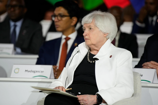 Bộ trưởng Tài chính Mỹ: Nguy cơ suy thoái kinh tế đang giảm dần