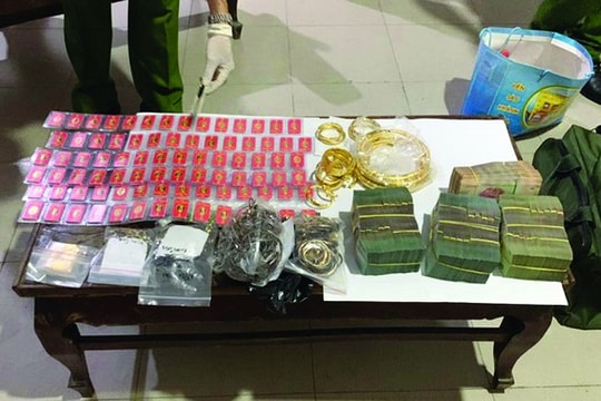 Nhức nhối vàng “lậu” - Bài 1: Buôn lậu “khủng” chỉ là bề nổi