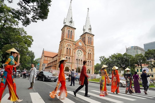 Những địa phương nào có doanh thu du lịch cao nhất 6 tháng đầu năm 2023?