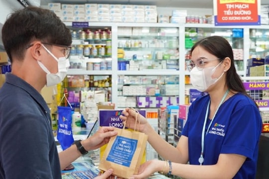 Thấy gì từ lợi nhuận của doanh nghiệp bán lẻ chạm đáy?