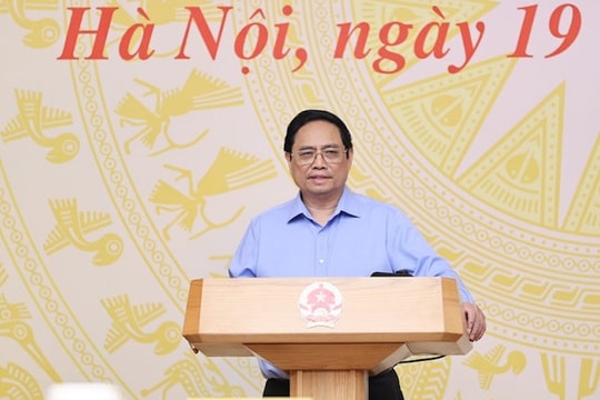 Ba ưu tiên rà soát cải cách TTHC cho doanh nghiệp, người dân