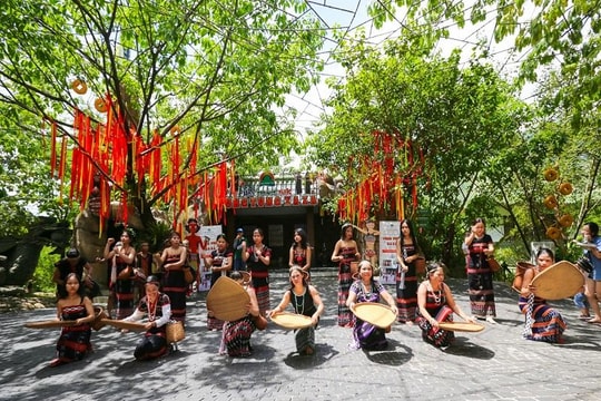 Liên kết phát triển du lịch miền Trung