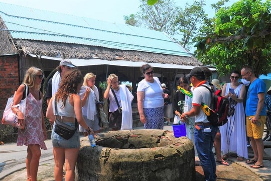 “Kéo” khách du lịch đến Quảng Nam bằng cách nào?