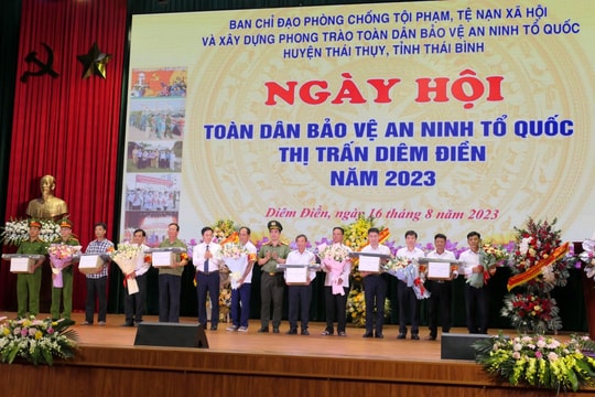 Green i-Park nhận Kỷ niệm chương do Bộ Công an trao tặng