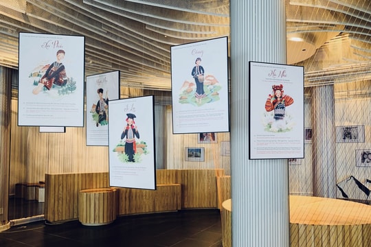 Đến Fansipan, thăm Triển lãm văn hoá “Giấc mơ trên những đám mây"