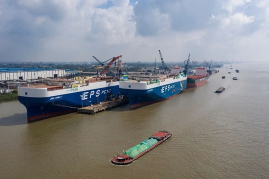 Xuất khẩu ô tô Trung Quốc "vụt sáng" giữa bức tranh kinh tế ảm đạm