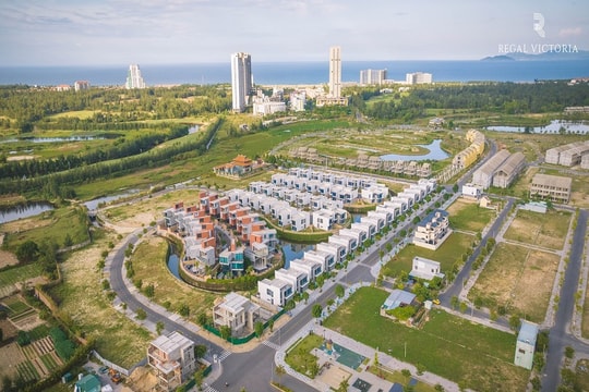 Villa sang trọng ven sông được giới đầu tư ưa chuộng