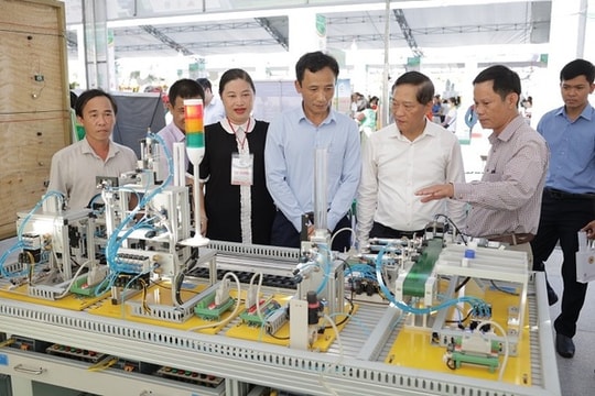 Hoàn thiện hệ sinh thái khởi nghiệp đổi mới sáng tạo