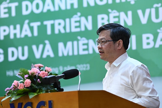 LIÊN KẾT DOANH NGHIỆP VÙNG TRUNG DU VÀ MIỀN NÚI BẮC BỘ: Cơ hội từ phát triển kinh tế rừng bền vững