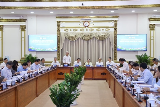 9 tháng đầu năm, kinh tế TP.HCM tăng trưởng 4 - 4,5%