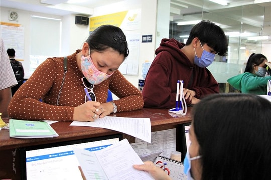 Hạn chế rút BHXH một lần - Quan trọng nhất vẫn là cải thiện đời sống, thu nhập