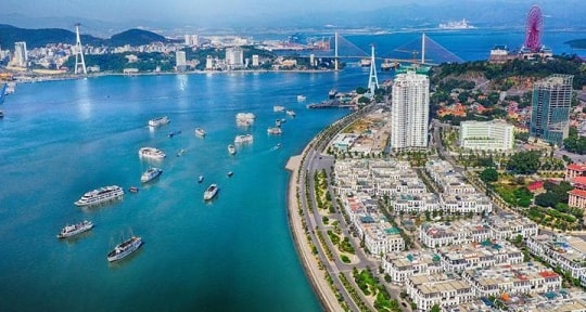 Bắt nhịp xu thế chuyển đổi số, chuyển đổi xanh