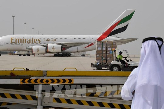 Emirates và Shell Aviation ký thỏa thuận về nhiên liệu hàng không bền vững