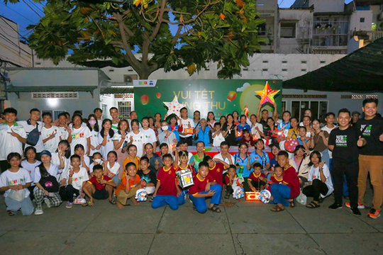 Herbalife Việt Nam tổ chức ngày Hội trung thu cho các Trung tâm Casa Herbalife