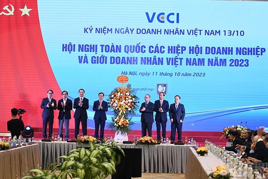 Chặng đường doanh nhân Việt