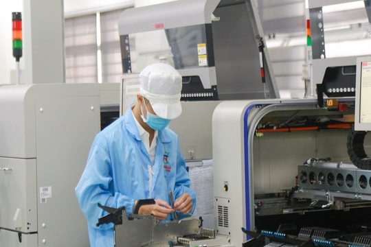 Phát triển nguồn nhân lực công nghiệp vi mạch bán dẫn tại Đà Nẵng