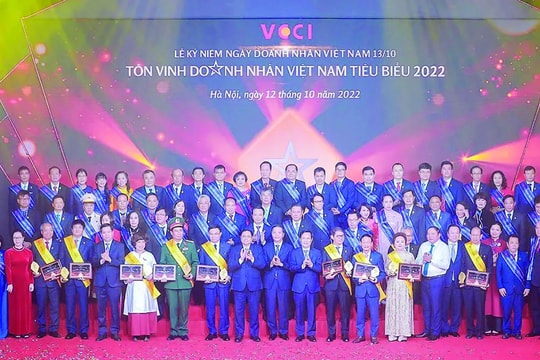 Vun đắp vị thế xã hội của doanh nhân