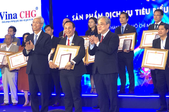 Tem chống hàng giả Vinacheck được vinh danh “Sản phẩm, dịch vụ tiêu biểu TP. Hồ Chí Minh năm 2023”