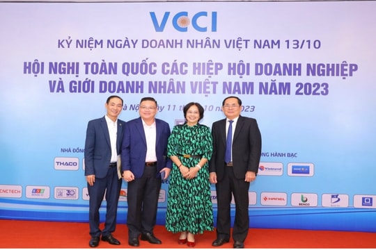 Tận dụng mạng xã hội trong thời kỳ Cách mạng Công nghiệp lần thứ tư