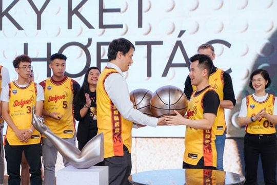 Sun Life Việt Nam trở thành đối tác bảo hiểm nhân thọ chính thức của Saigon Heat