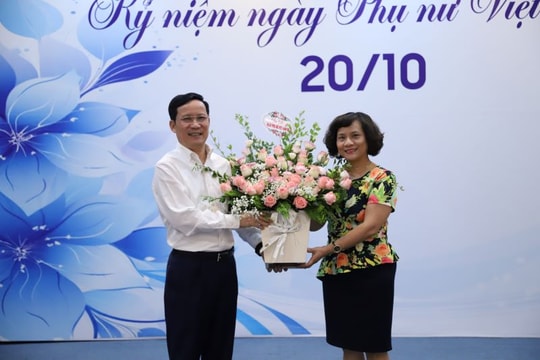 VCCI gặp mặt mừng ngày Phụ nữ Việt Nam 20/10