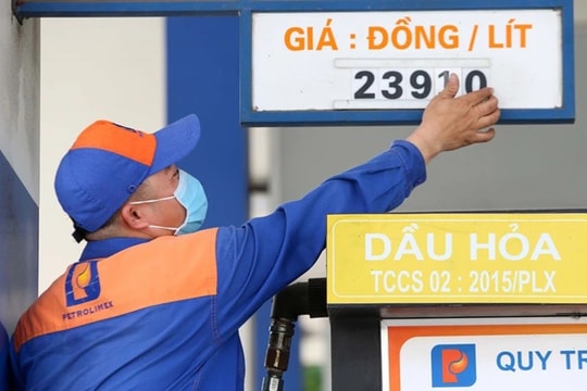Quỹ bình ổn giá xăng dầu: Cần một cơ quan trung gian quản lý