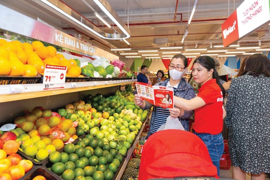 Tín hiệu vốn vào “Câu lạc bộ tỷ đô”