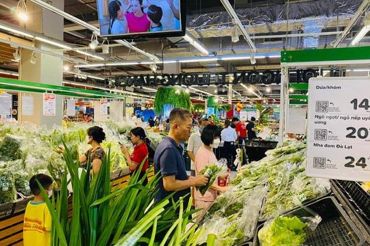 Doanh nghiệp bán lẻ vận động thích ứng với thị trường