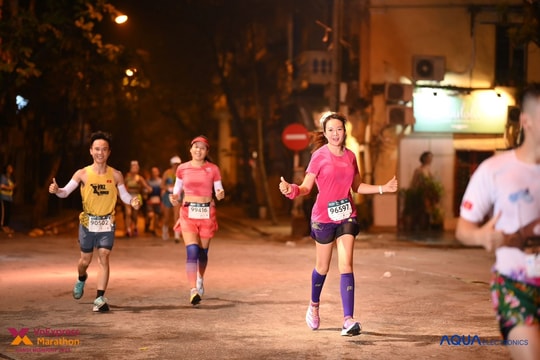 Tổ chức chạy đêm quanh hồ Hoàn Kiếm: Vì sao phải cấm?